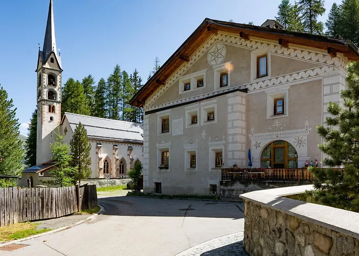 Chesa Cantieni By Interhome