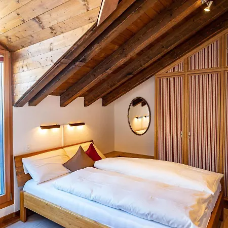 Chesa Cantieni By Interhome * 拉蓬