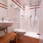 Appartement Chesa Cantieni By Interhome *