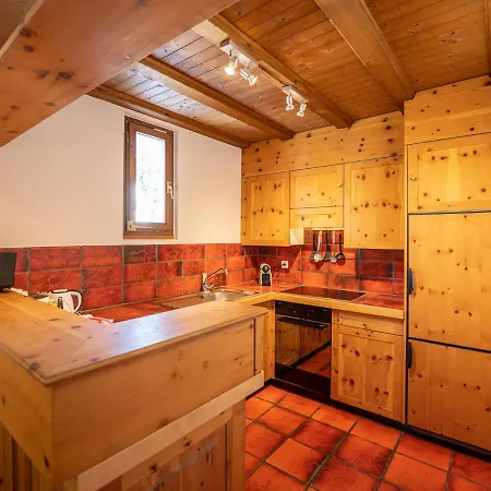 Chesa Cantieni By Interhome